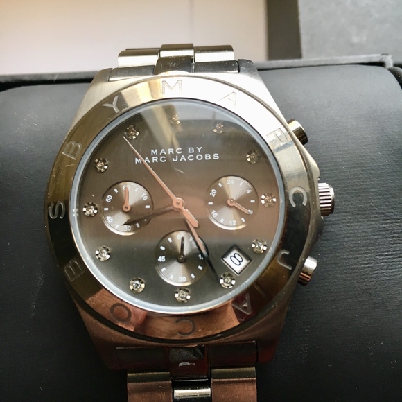 Marc by Marc Jacobs Amy Watch in Gun Metal - Picture 3 of 8